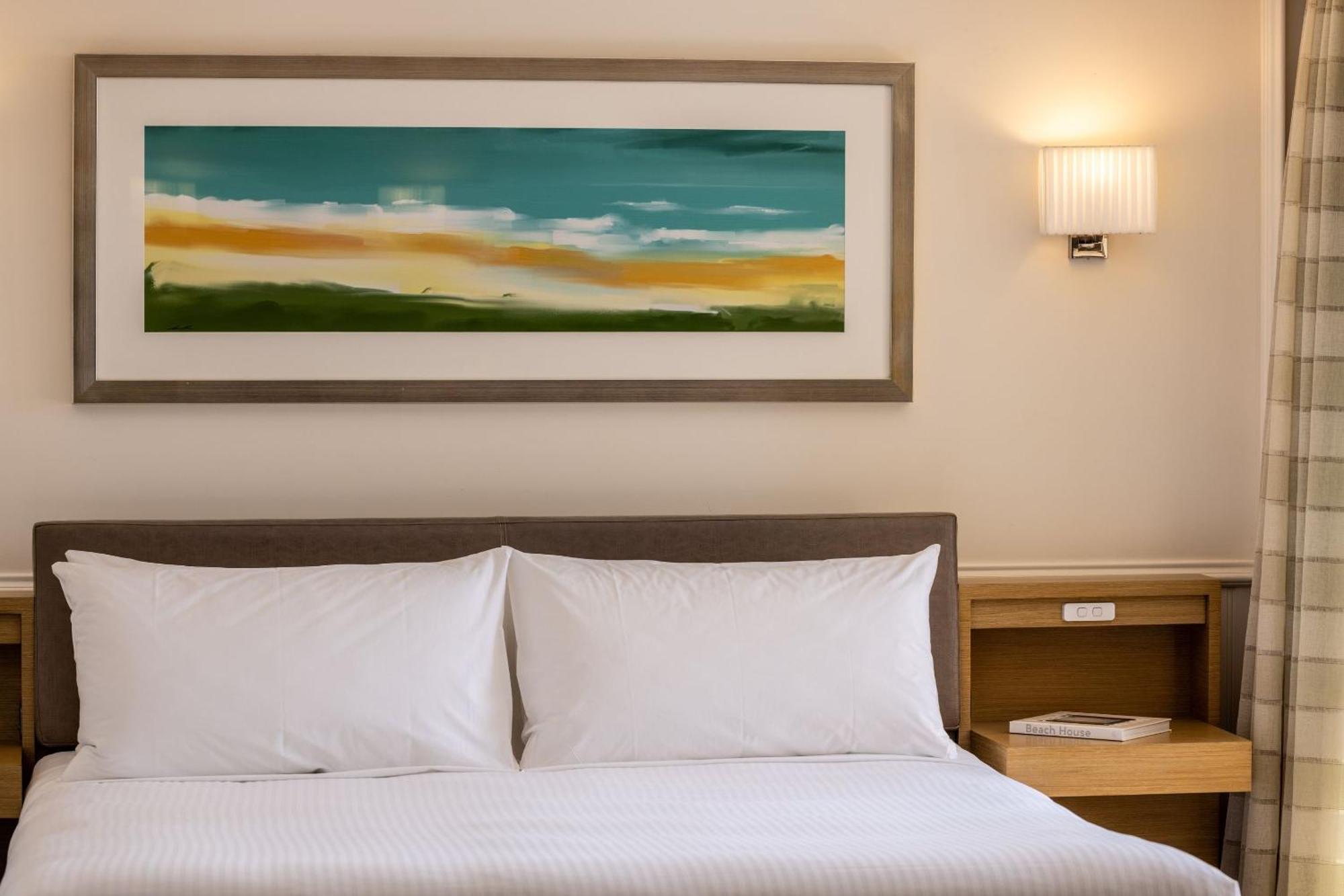 Hotel Crowne Plaza Terrigal Pacific By Ihg Esterno foto