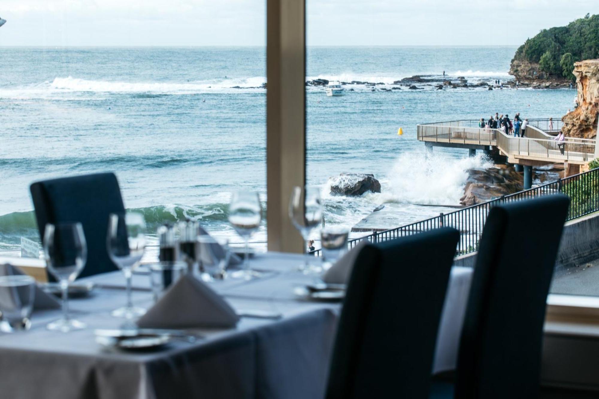 Hotel Crowne Plaza Terrigal Pacific By Ihg Esterno foto