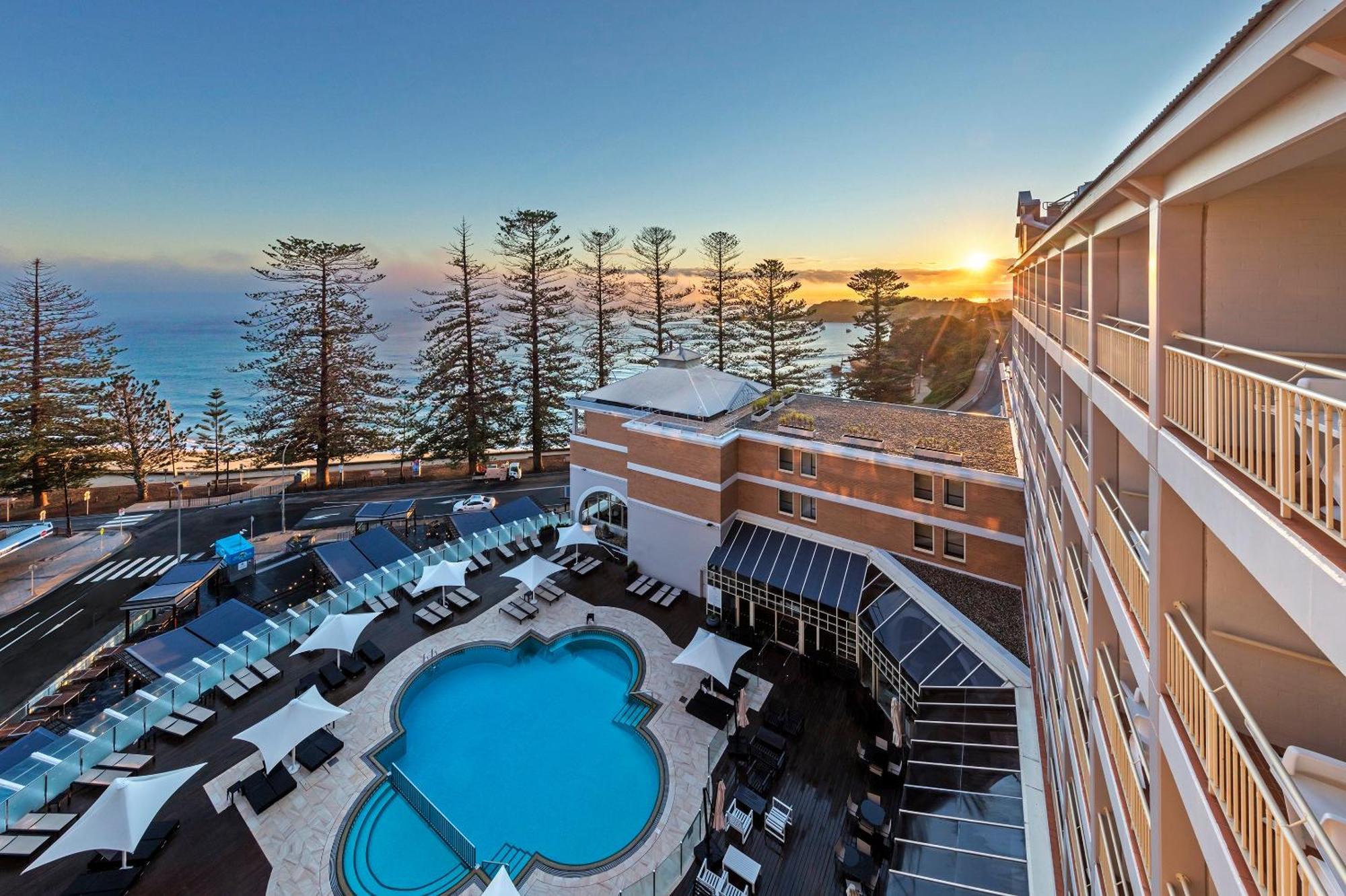 Hotel Crowne Plaza Terrigal Pacific By Ihg Esterno foto